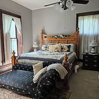 1873 Victorian Rose B & B