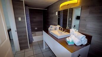 Banana Peel Lodge