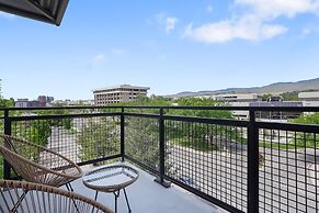 Kasa on the River Boise