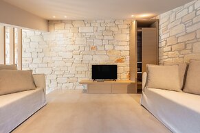 Terra Petra Luxury Villas - Gaia Villa