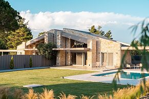 Terra Petra Luxury Villas - Gaia Villa