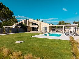 Terra Petra Luxury Villas - Gaia Villa