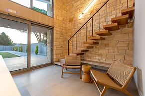 Terra Petra Luxury Villas - Gaia Villa