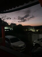 Villa das Estrelas Guesthouse