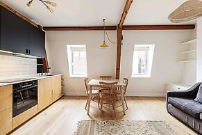 Trendy Southwark Apartment