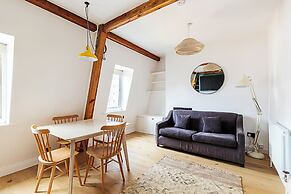 Trendy Southwark Apartment