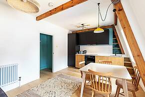 Trendy Southwark Apartment