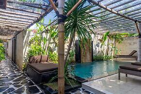 Scallywags Smugglers