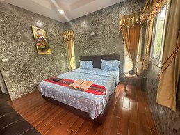 Toraneethai Homestay Amphawa