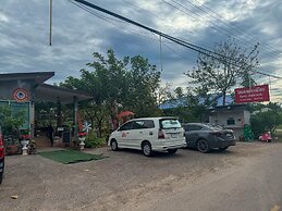 Toraneethai Homestay Amphawa