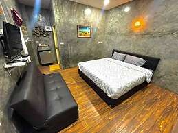 Toraneethai Homestay Amphawa