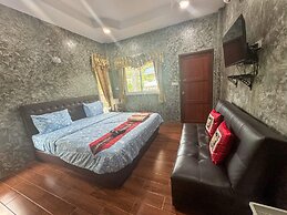 Toraneethai Homestay Amphawa