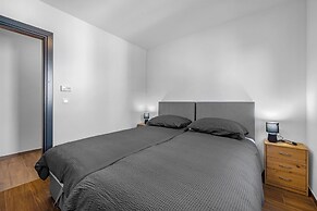 Sauna & Jacuzzi Apartment Rossa