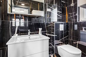 Sauna & Jacuzzi Apartment Rossa