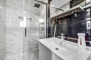 Sauna & Jacuzzi Apartment Rossa