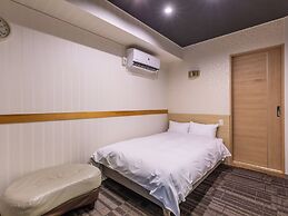 Tabist City Hotel Patio