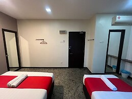 Capital O 89333 Musse Hotel