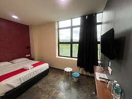 Capital O 89333 Musse Hotel