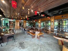 Capital O 89333 Musse Hotel