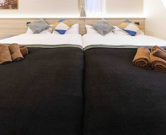 Apartment Hotel 11 Kuromon