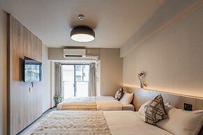 Apartment Hotel 11 Namba Minami III