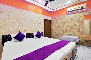 iROOMZ Hotel Anandalok