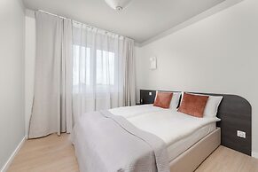 Nad Rzeką & Parking by Renters Prestige