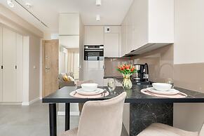 Porta Mare by Renters Prestige