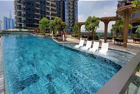 The Opera Residence Luxury Vacation