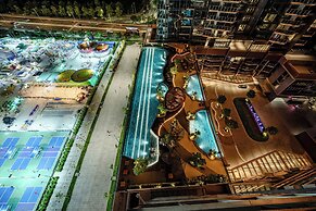 The Opera Residence Luxury Vacation