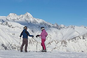 AlpenParks Apartment Montana Matrei