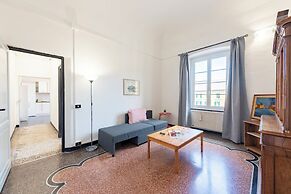 Piazza Colombo House Historic Center