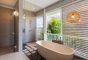 Swan Villas in Seminyak