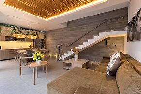 Swan Villas in Seminyak