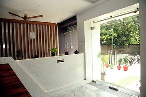 Majestic Hotel and Restro