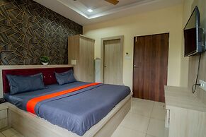 Majestic Hotel and Restro