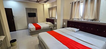 Majestic Hotel and Restro