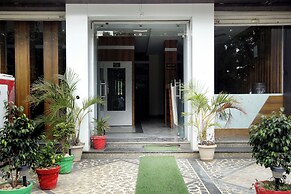 Majestic Hotel and Restro