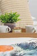 Cozy Apartment for 4 by Renters