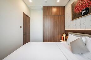 The Crest Residence Luxury by Metropole