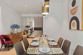 The Crest Residence Luxury by Metropole