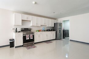 Cozy Portmore Apartment With 2 Bedrooms