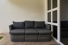 Cozy Portmore Apartment With 2 Bedrooms
