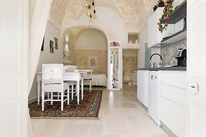 Stairway with Jacuzzi by Wonderful Italy