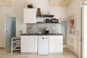 Stairway with Jacuzzi by Wonderful Italy