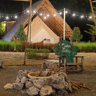 Yellowstone Camps Resort Khao Yai