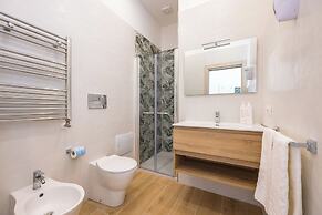 4 Stelle Housing - Rooms and Apartments