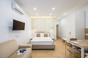 4 Stelle Housing - Rooms and Apartments