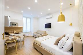 4 Stelle Housing - Rooms and Apartments