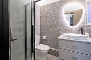 Penthouse in central Athens Thissio